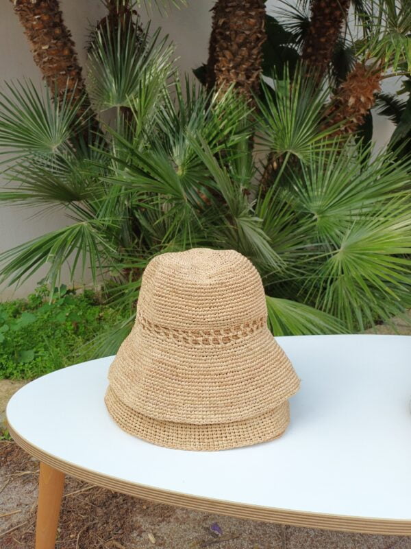 Chapeau en raphia femme