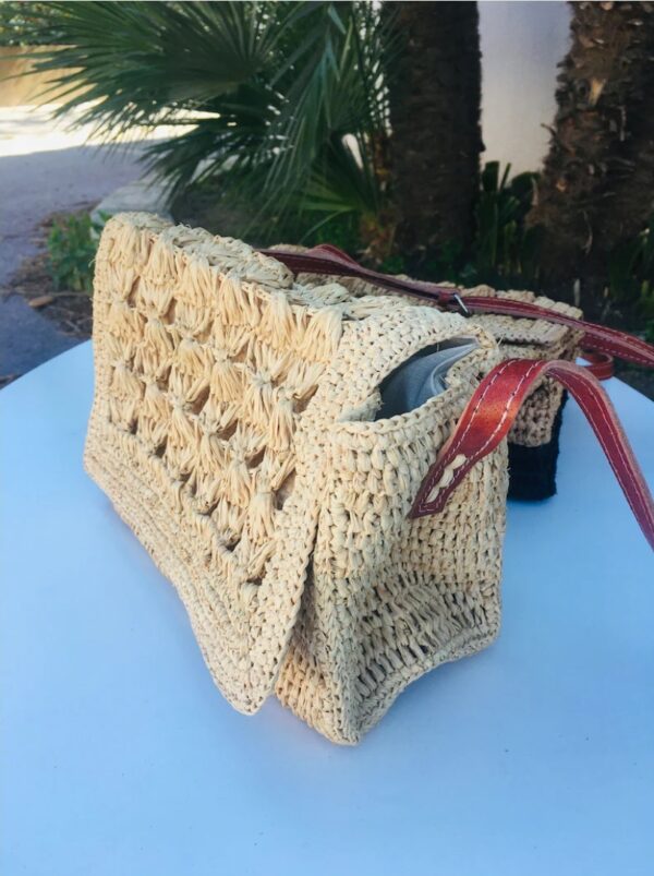 petit sac à main en raphia