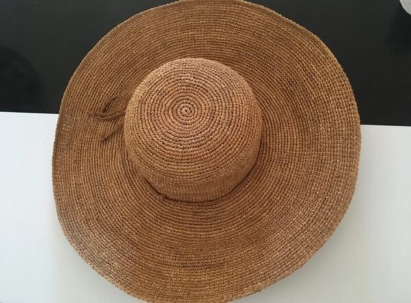 Grand chapeau capeline