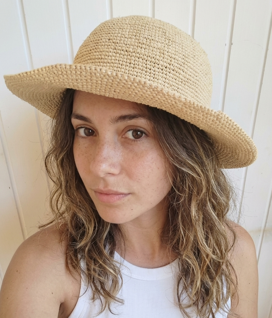 Chapeau en raphia naturel