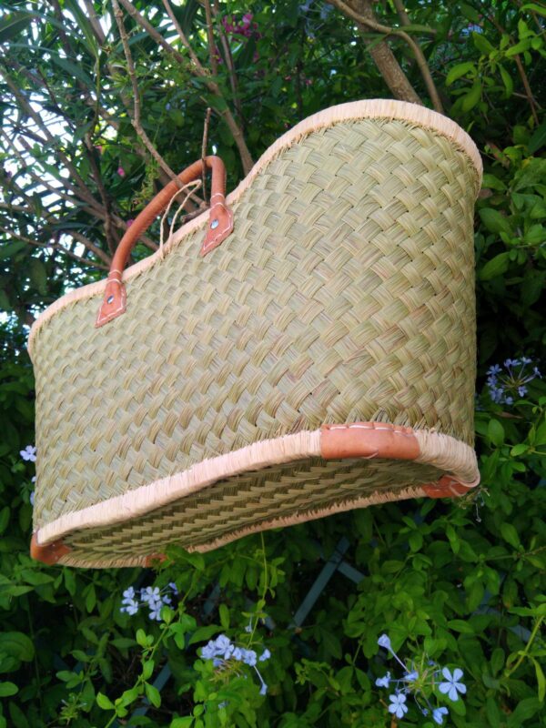 Panier en paille de Madagascar